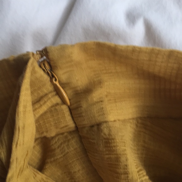 Tularosa ruffled mini skirt - Picture 5 of 11